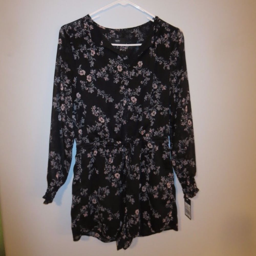 Floral long sleeve romper